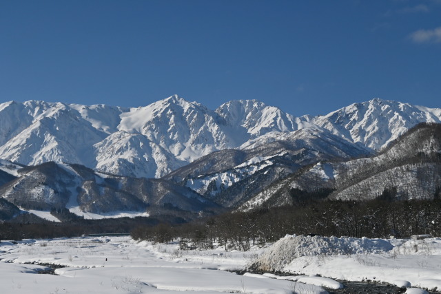 松川からの白馬三山