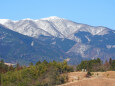 春近し 残雪の山