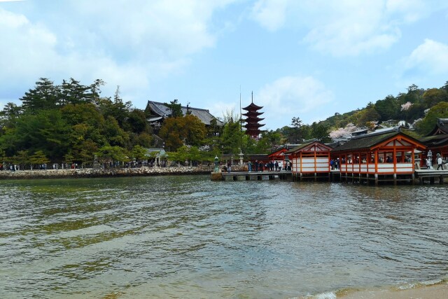 厳島神社