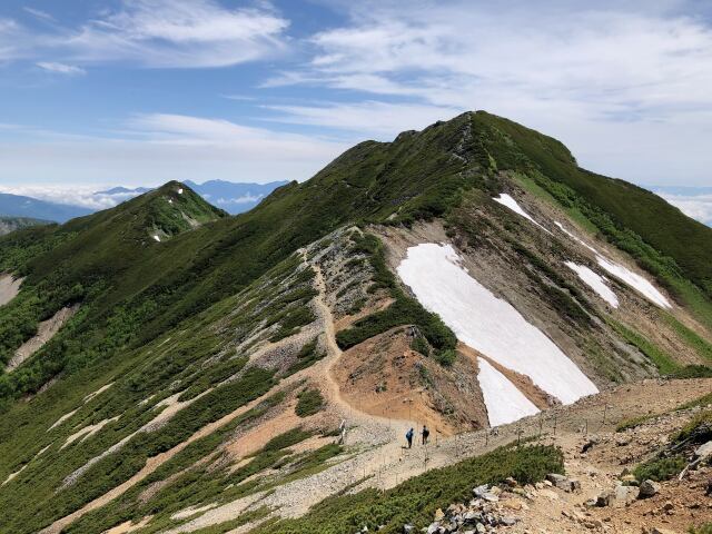 爺ヶ岳にて