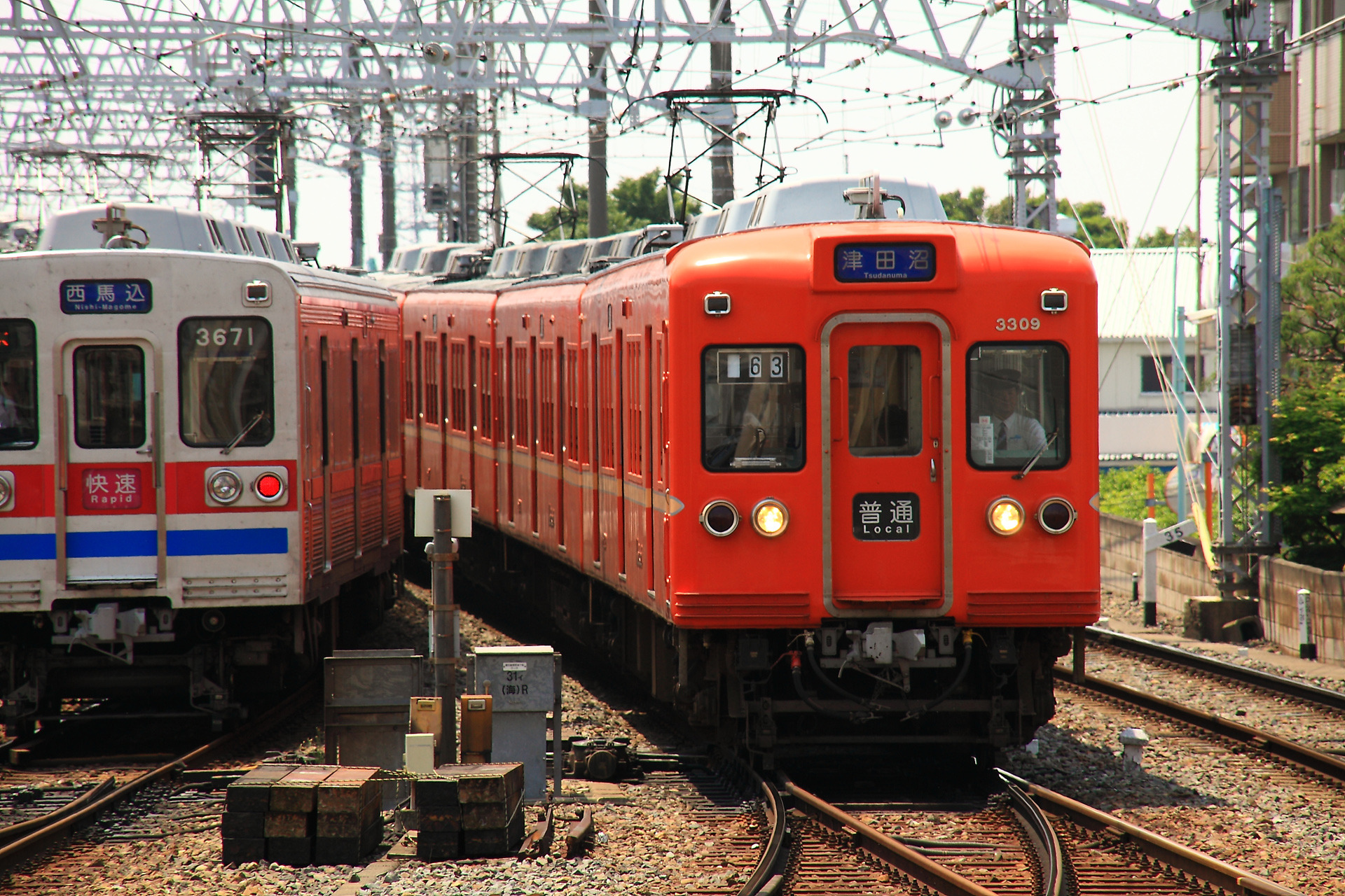 鉄道 電車 朱色のスター 壁紙19x1280 壁紙館