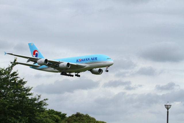 A380(HL7611) 1