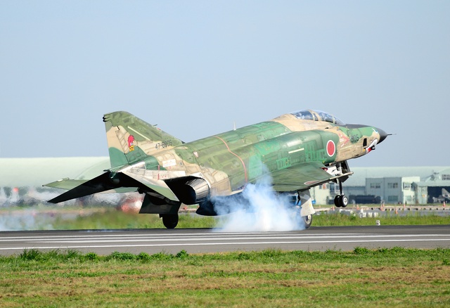 RF-4E タッチダウン