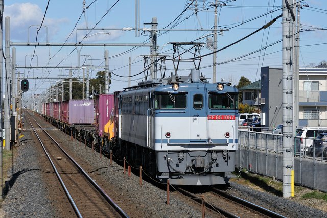 EF65 1067