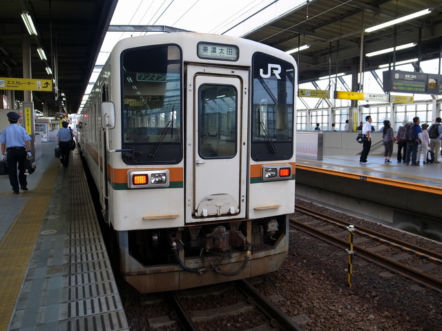 美濃太田行き普通列車