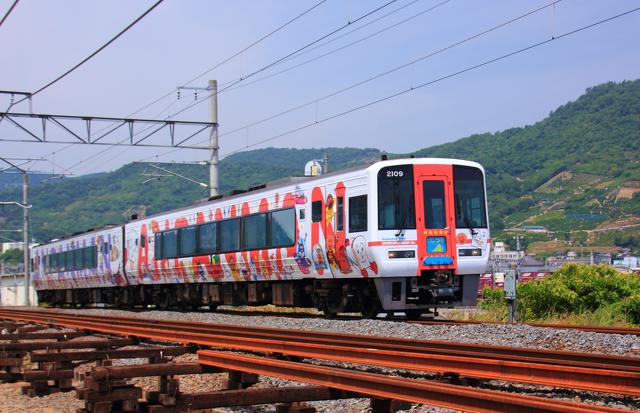 アンパンマン列車・食パンマン号