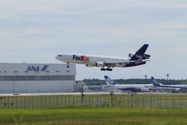 FedEx MD-11