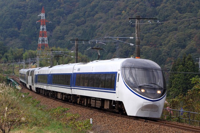 木曽路の371系 中山道トレイン