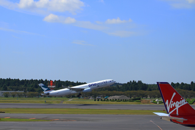 A330 B-HLU