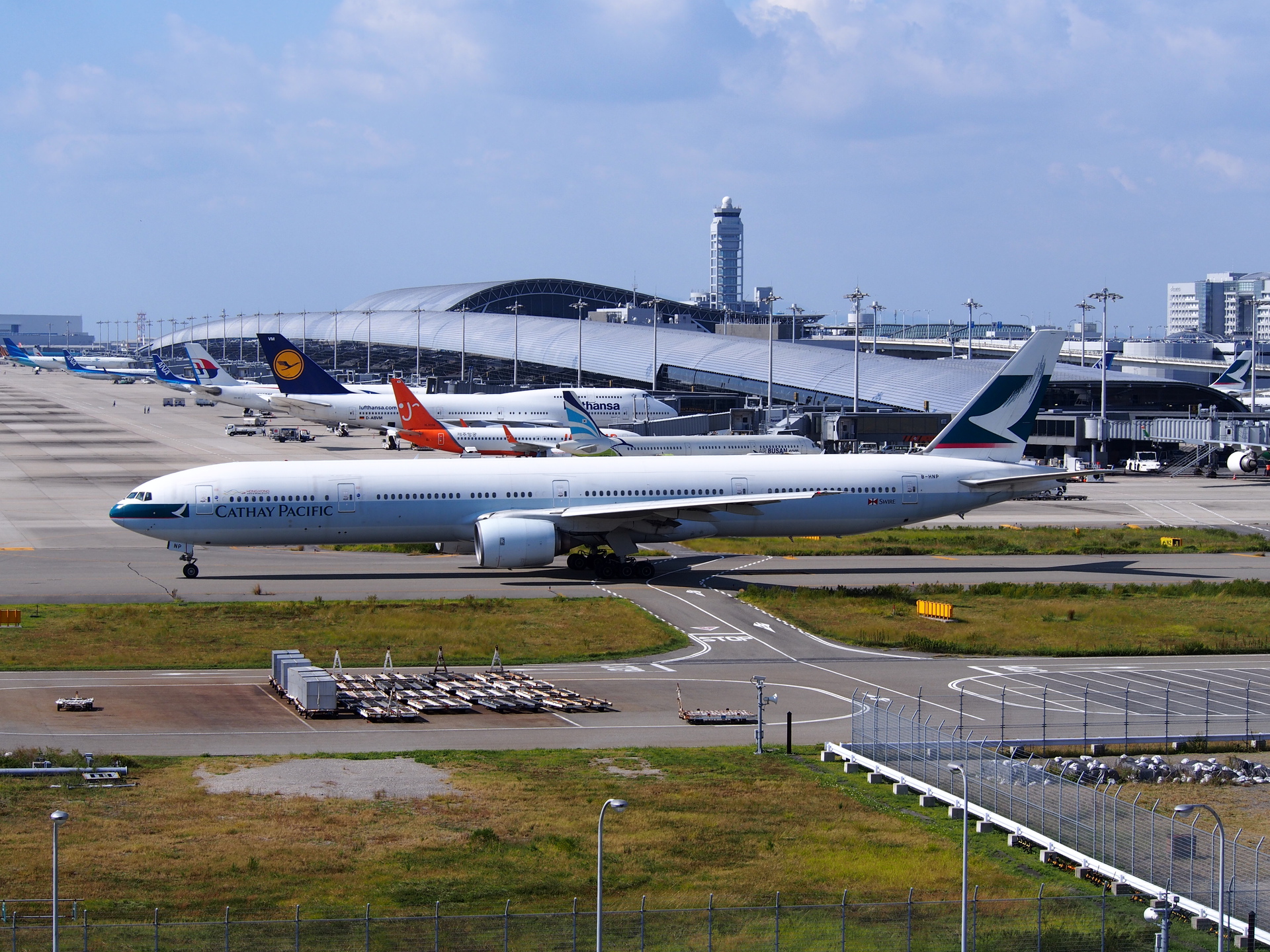 航空機 関西空港展望デッキ 壁紙19x1440 壁紙館