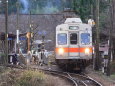 駿河徳山駅を出発