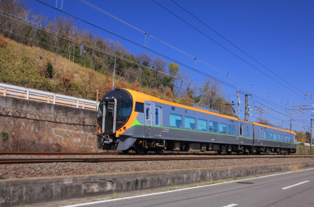 JR四国8600系電車