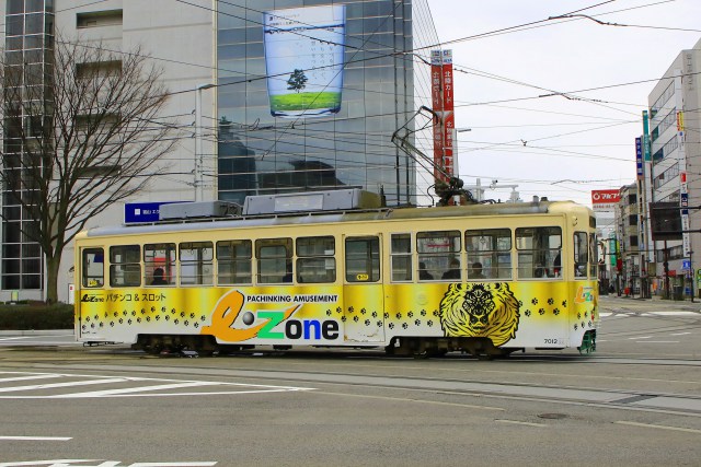 富山路面電車