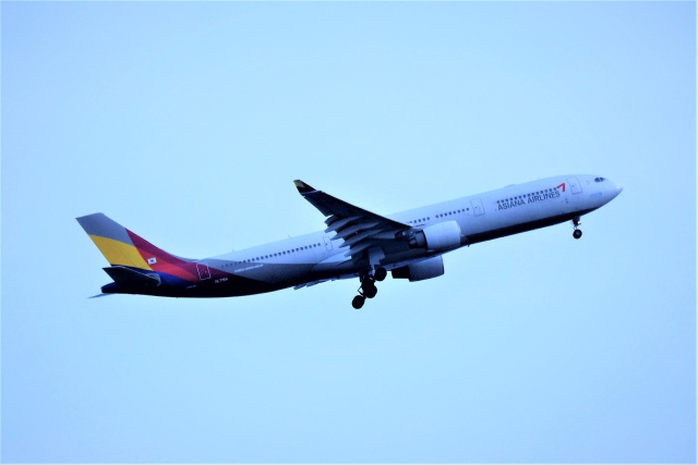 Asiana Airlines