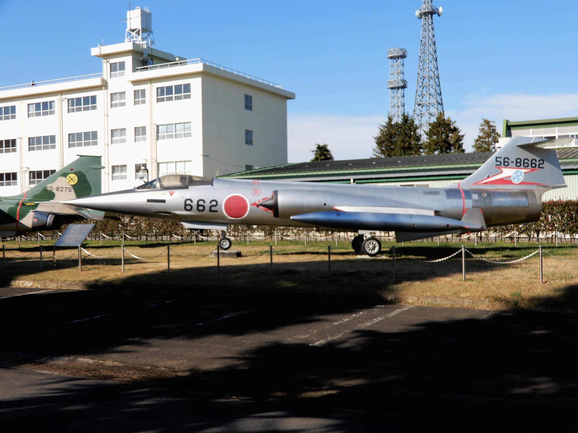 航空機 F 104j 壁紙19x1440 壁紙館