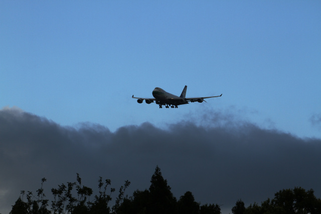 B747 JA04KZ