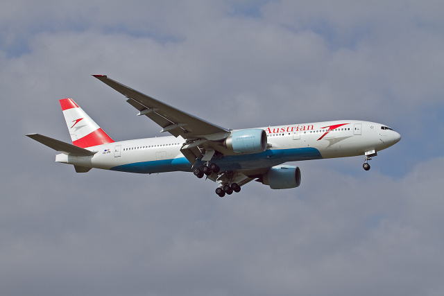 B777 OE-LPB