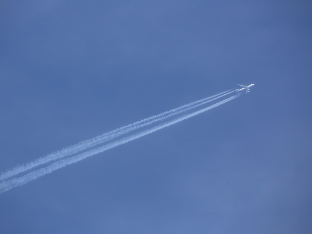 飛行機雲