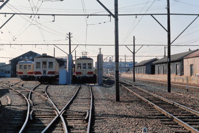 昭和の鉄道204 電車庫にて