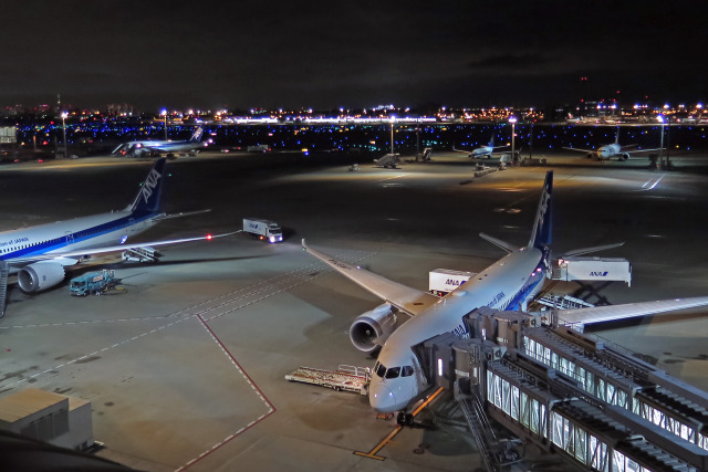 羽田空港