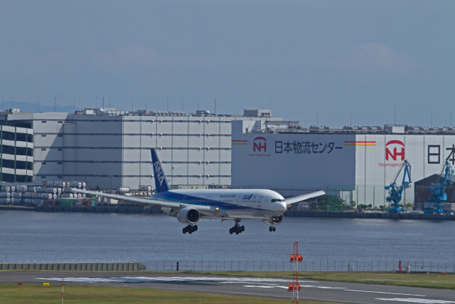 羽田空港