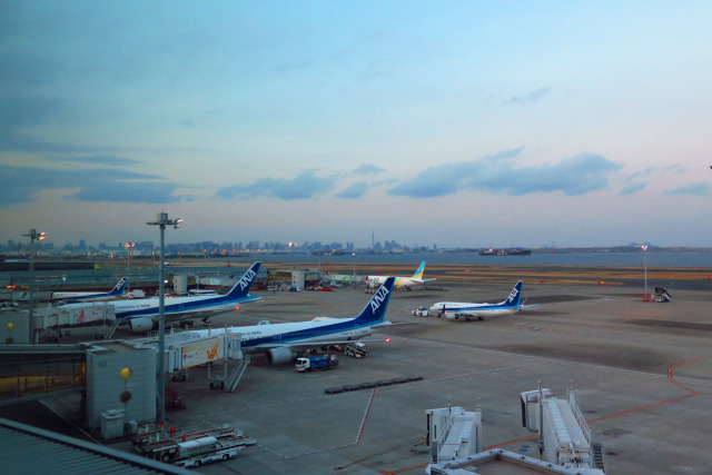 羽田空港