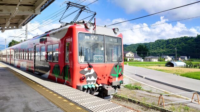 富山地方鉄道