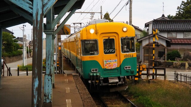 富山地方鉄道