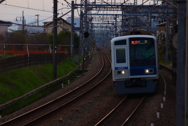 地下鉄に入らなくなった6050