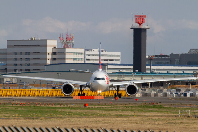 羽田空港へ