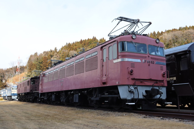 EF80