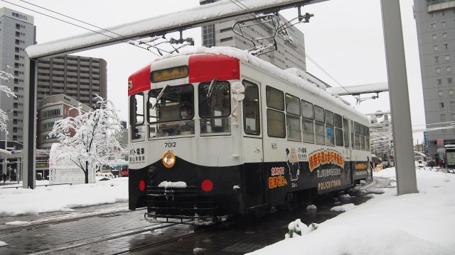 冬の富山市電